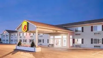 Super 8 - Best Budget Hotel Chains in the US