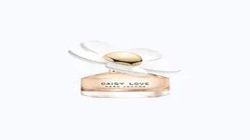 Review of Marc Jacobs Daisy: An Olfactory Ode to Effortless Elegance