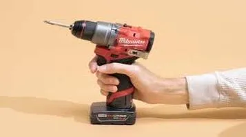 Top Power Drills for DIY Projects: A Comprehensive Review