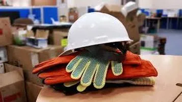 Best Safety Gear and Accessories for Construction