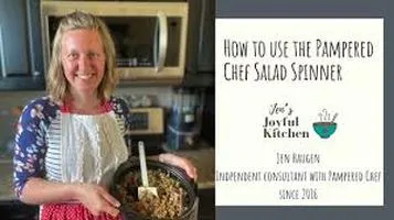 Pampered Chef Salad Spinner – A Kitchen Essential